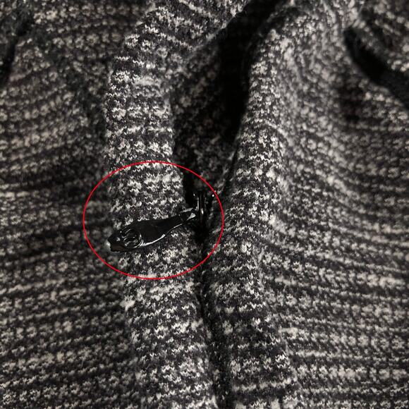 Lululemon Think Fast Pullover 1/4 Zip Gray Black Running Top Womens 6 - Picture 5 of 9